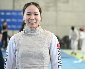 狩野央梨沙